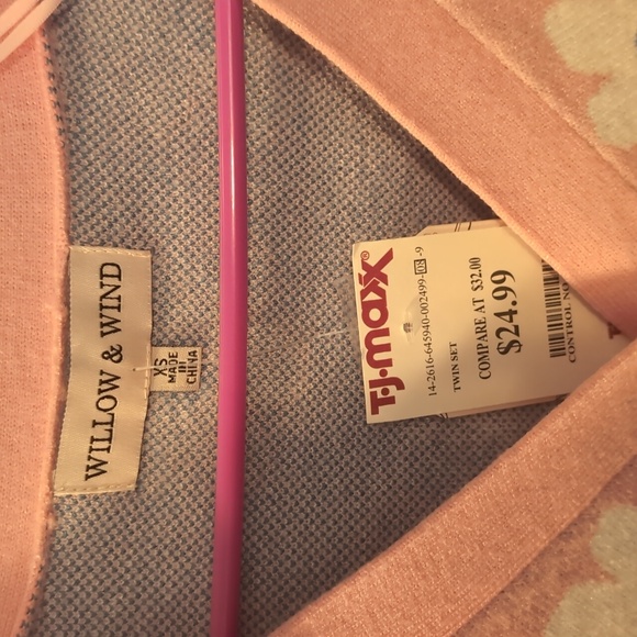 Willow and wind cardigan sweater - Picture 2 of 3